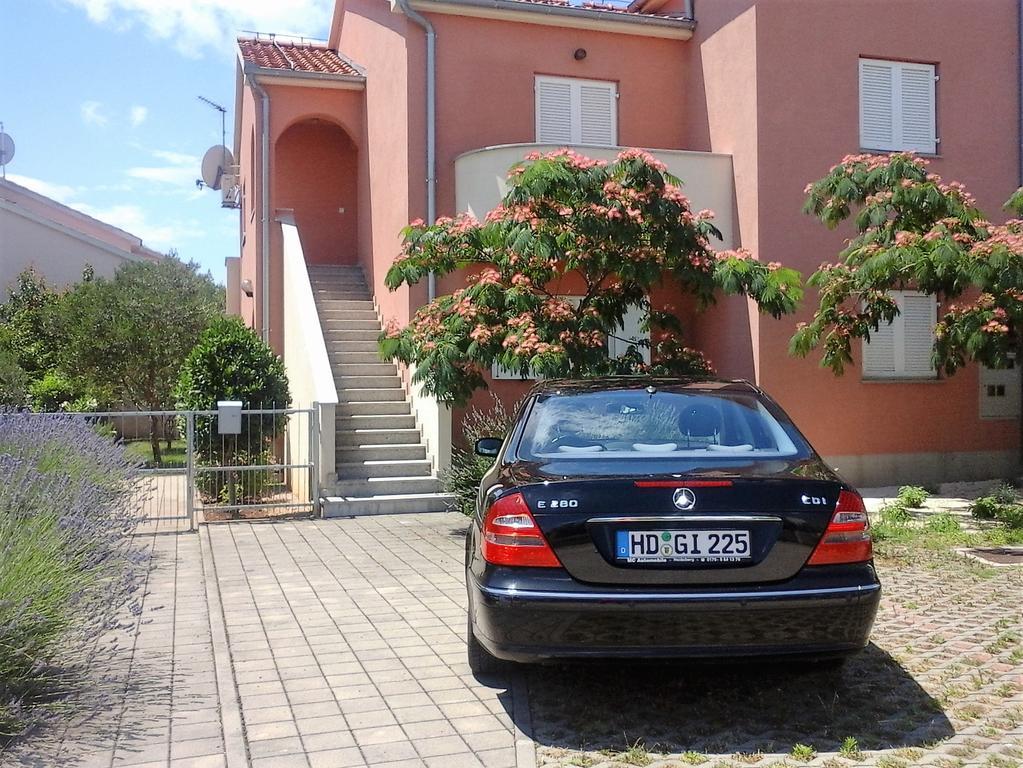 Apartments Danica Vodice Exteriör bild