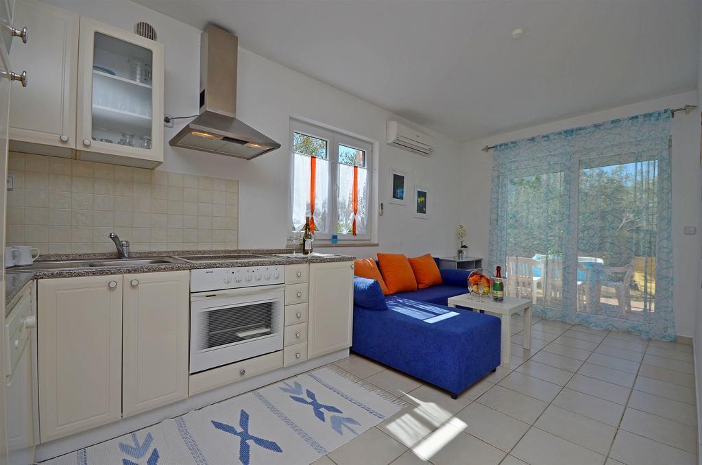Apartments Danica Vodice Exteriör bild